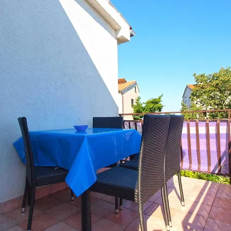 Fuer 4 Personen Ca 40 Qm In Pjescana Uvala, Istrien Istrische Riviera *